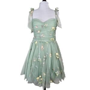 EUC Womens 6/8 Green Tulle Embroidered Floral Dress Tie Shoulder Spring Summer